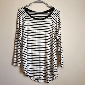 American eagle long sleeve tee